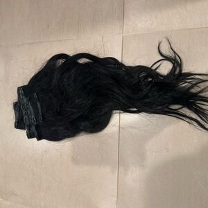 BELLAMI 24 inch  Jet Black Hair Extensions